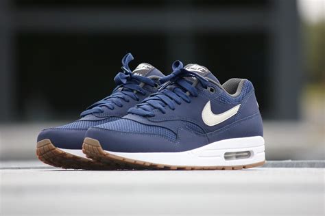 nike air max 1 essential damen blau|air max 1 foot locker.